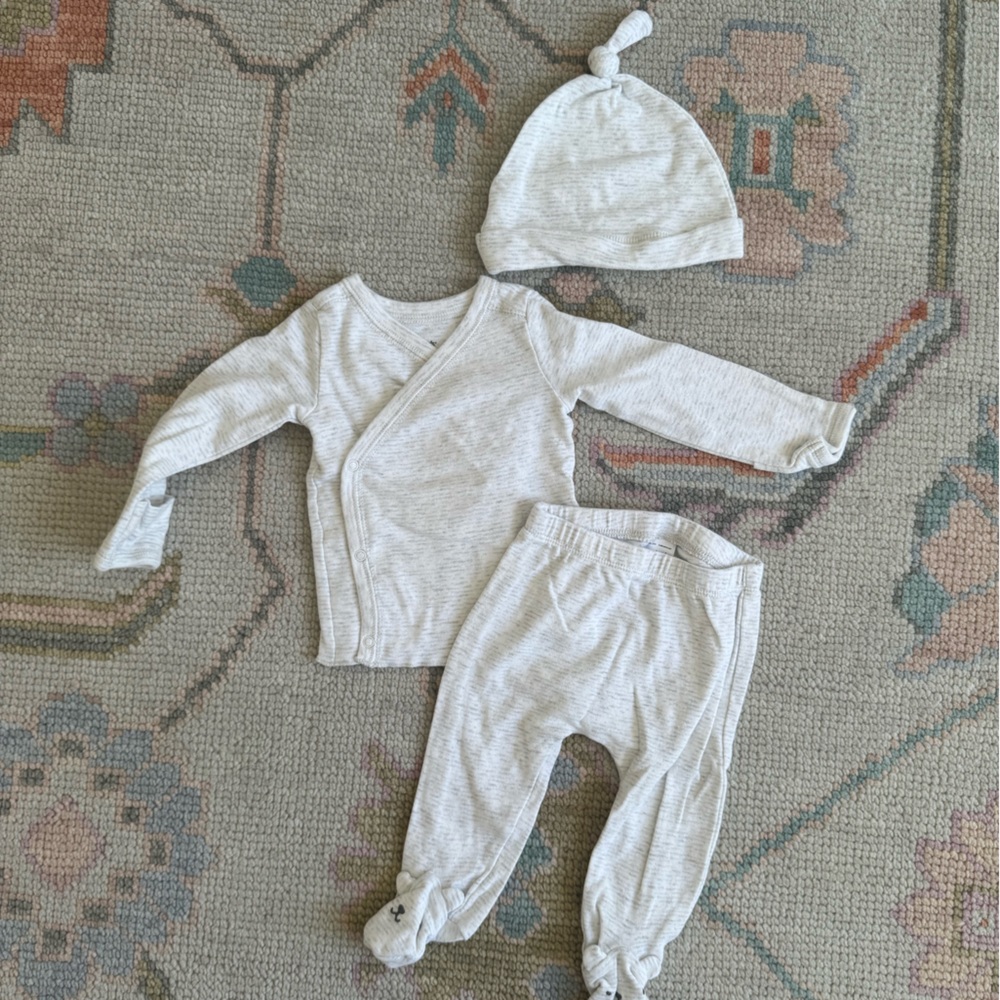 3 Month Gender Neutral Outfit